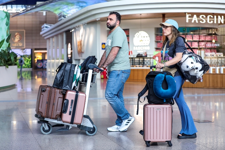 Электронные въездные карты: Китай упрощает процедуры для путешественников