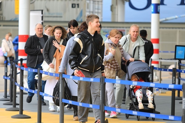 На двух рейсах круизного лайнера Spectrum of the Seas доля иностранных туристов превысила 80%