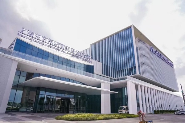 Руководство по въезду и выезду иностранных граждан в зону международного коммерческого сотрудничества «Шанхайский восточный узел»