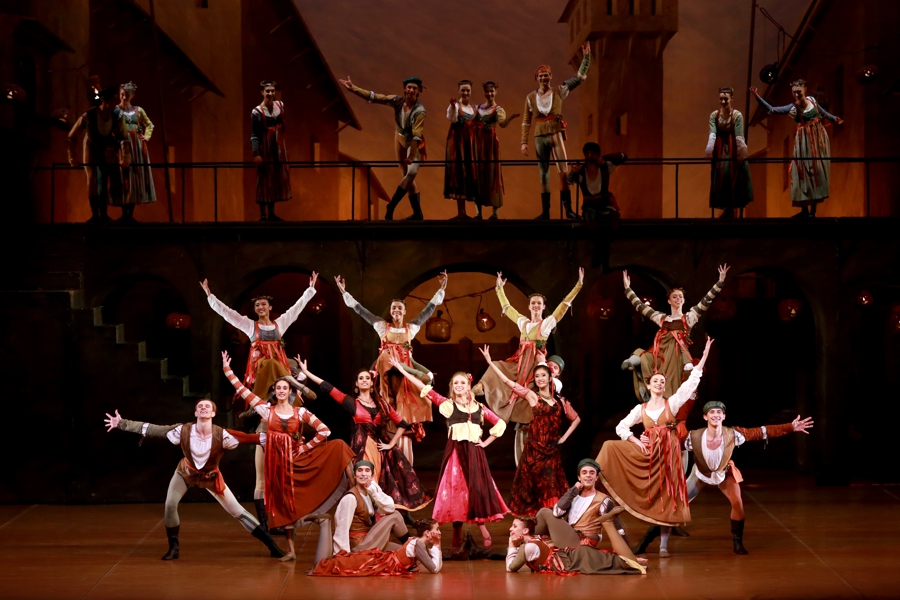 Завершился 24-й Китайский Шанхайский международный фестиваль искусств